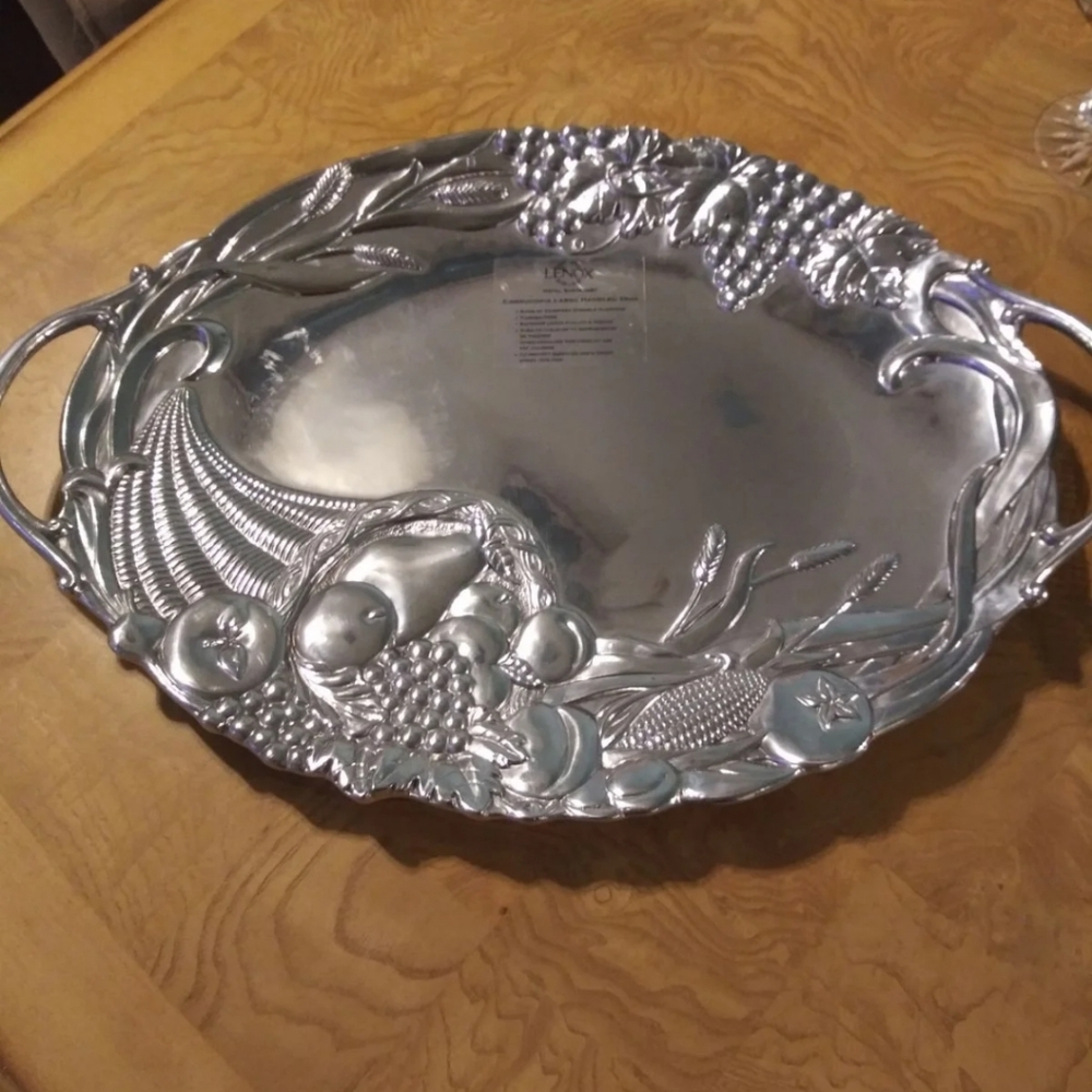 Lenox handle large metal serverware tray